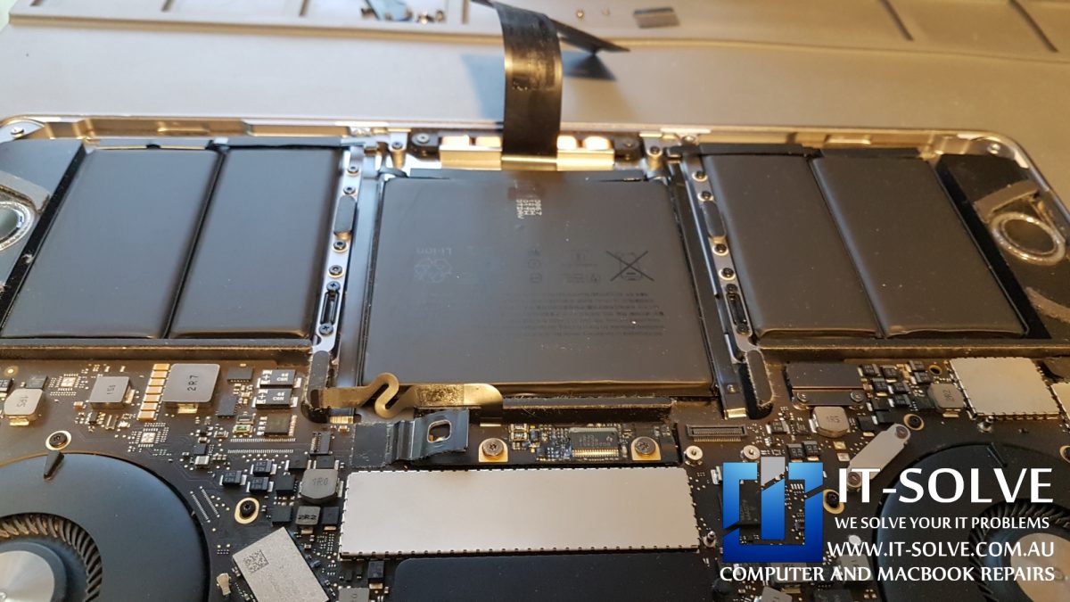 Macbook Pro not turning on after battery replacement Laptop and